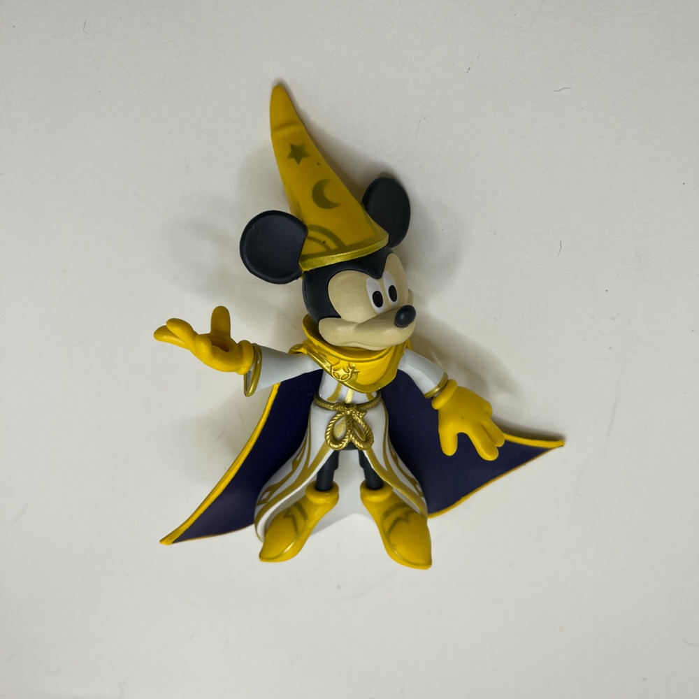MacFarlane Mirrorverse 5 Mickey Mouse Wizard Figurine